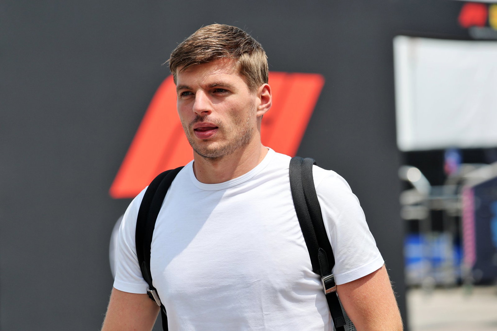 Verstappen arrives in the Sepang F1 paddock for media day