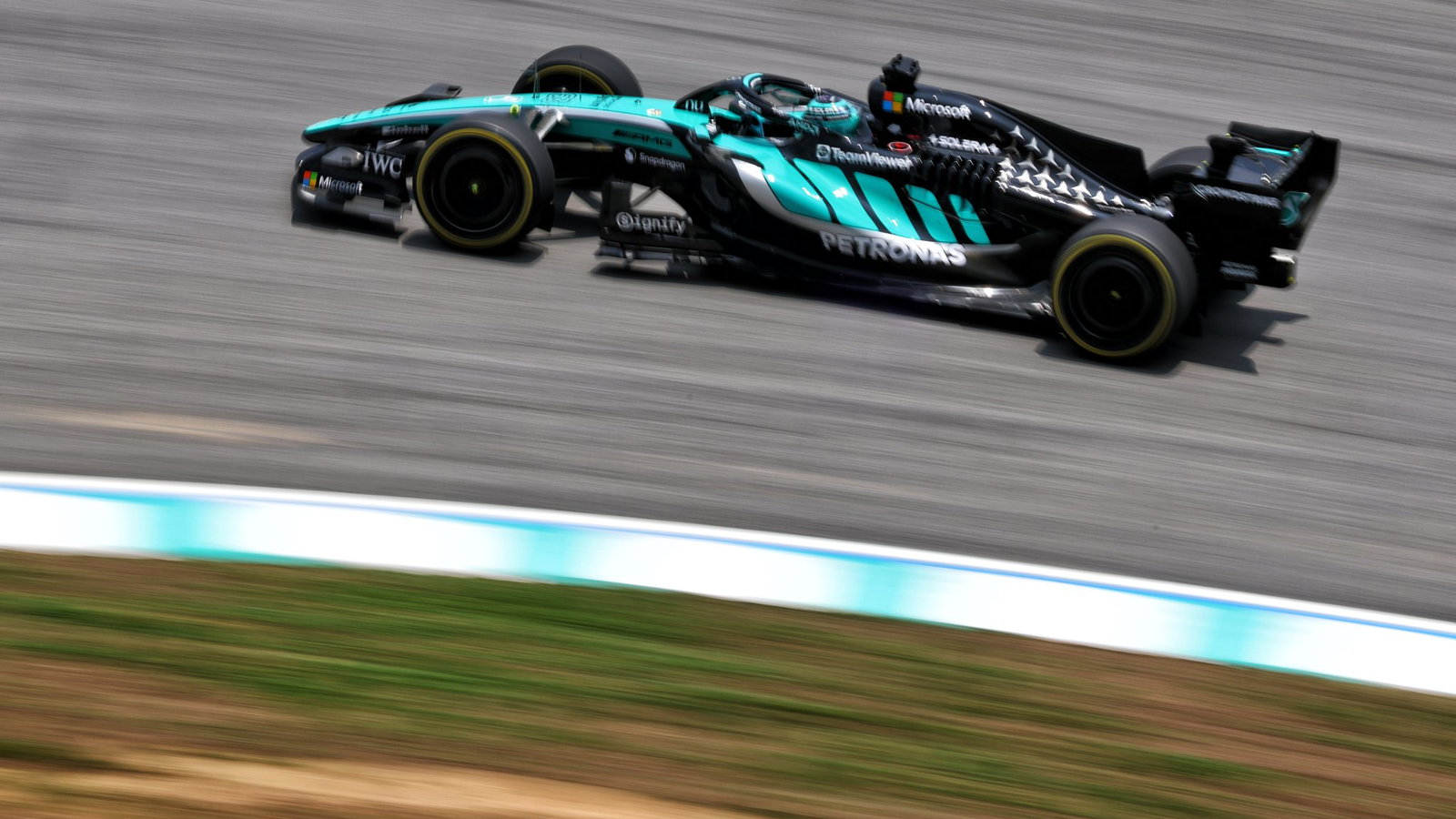 George Russell, Mercedes F1 team, 2026 Bahrain GP