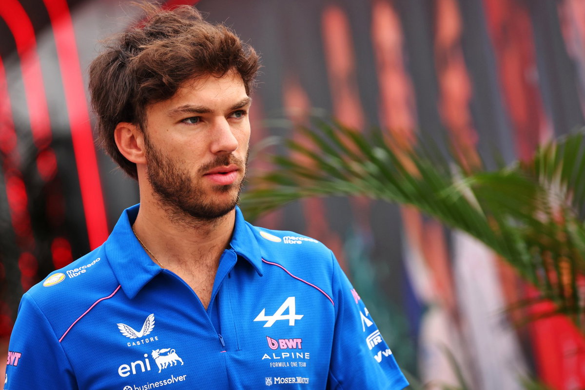 Pierre Gasly frustrated after rival F1 team was 'gifted' points in late-race drama