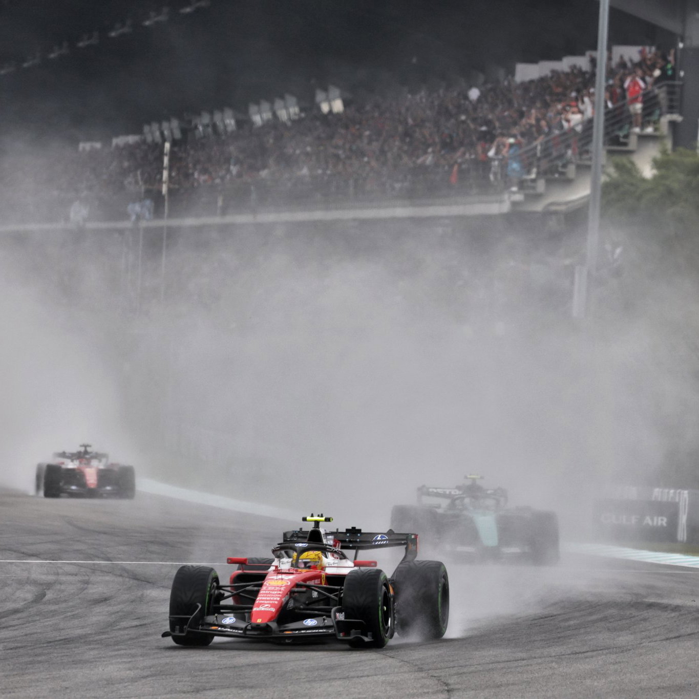 Lewis Hamilton hit trouble on the formation lap