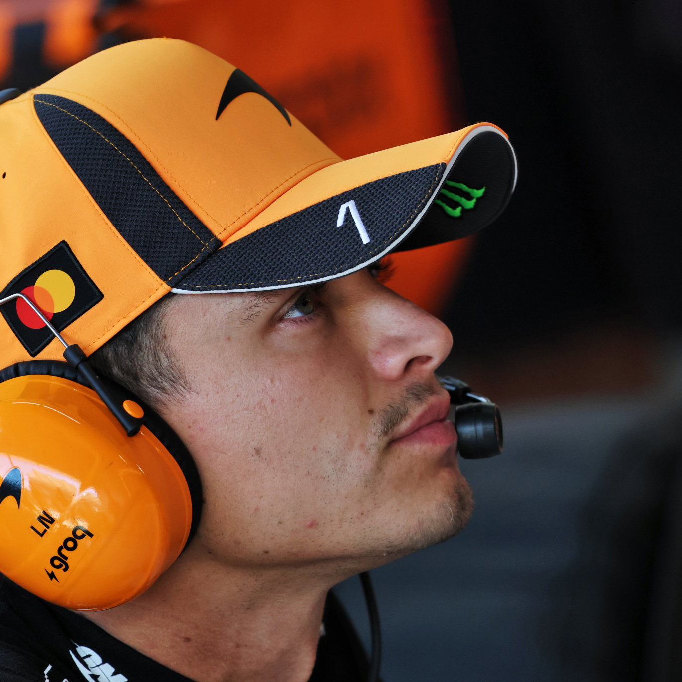Lando Norris, 2026 F1 US Grand Prix, pit box. Credit: XPB.
