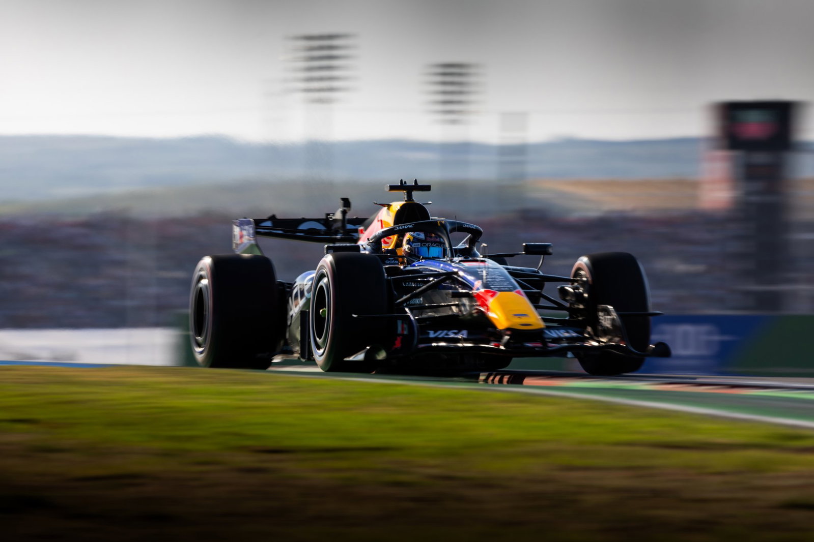 Verstappen lacked grip in Q3