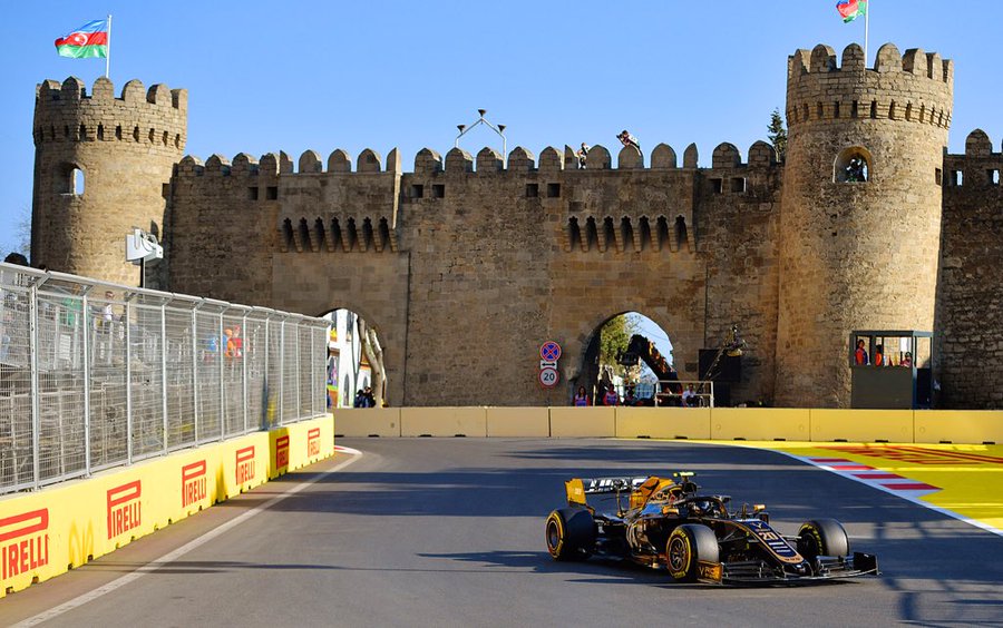 Azerbaijan GP FP2: Leclerc heads Vettel in dominant Ferrari 1-2
