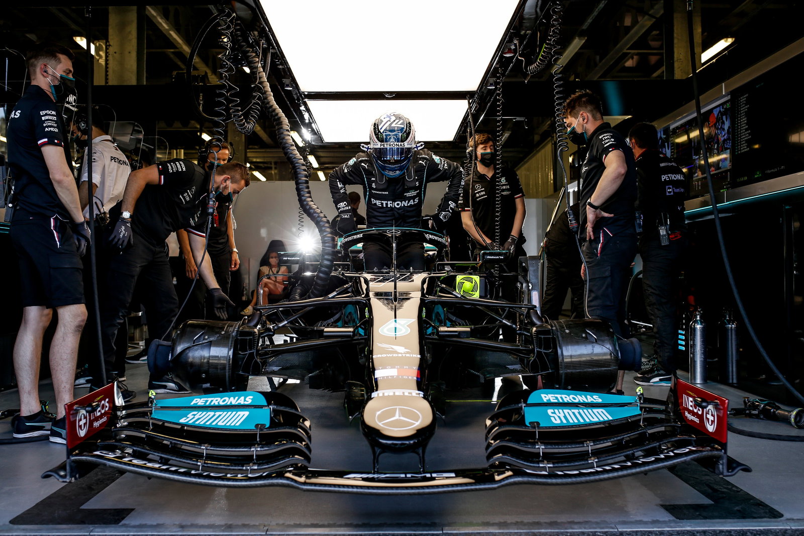 How Mercedes pulled off its ‘night and day’ improvement in Baku F1 qualifying