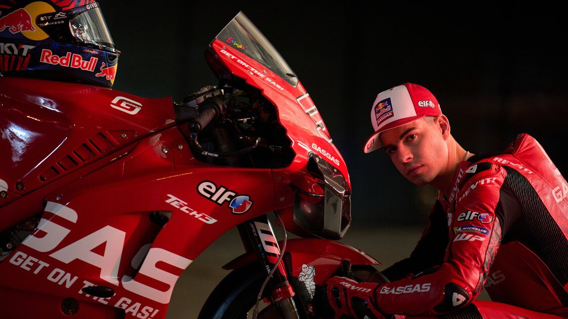 Augusto Fernandez (Sebas Romero)