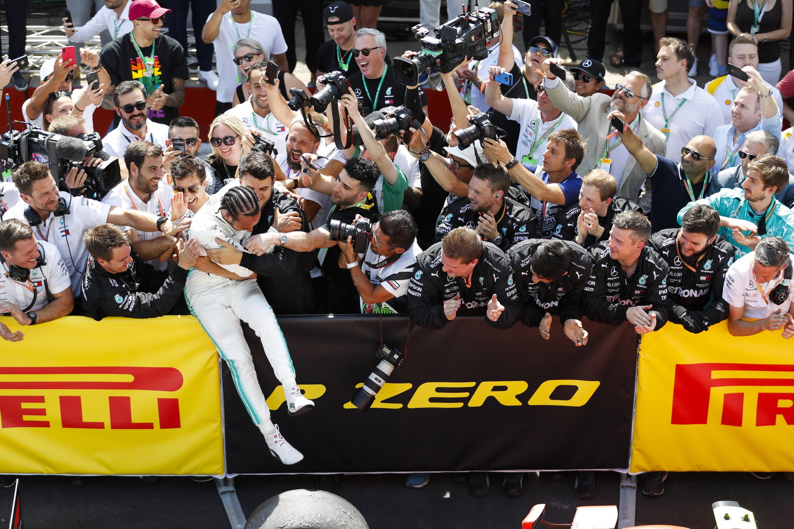 The factors that led to Mercedes'
