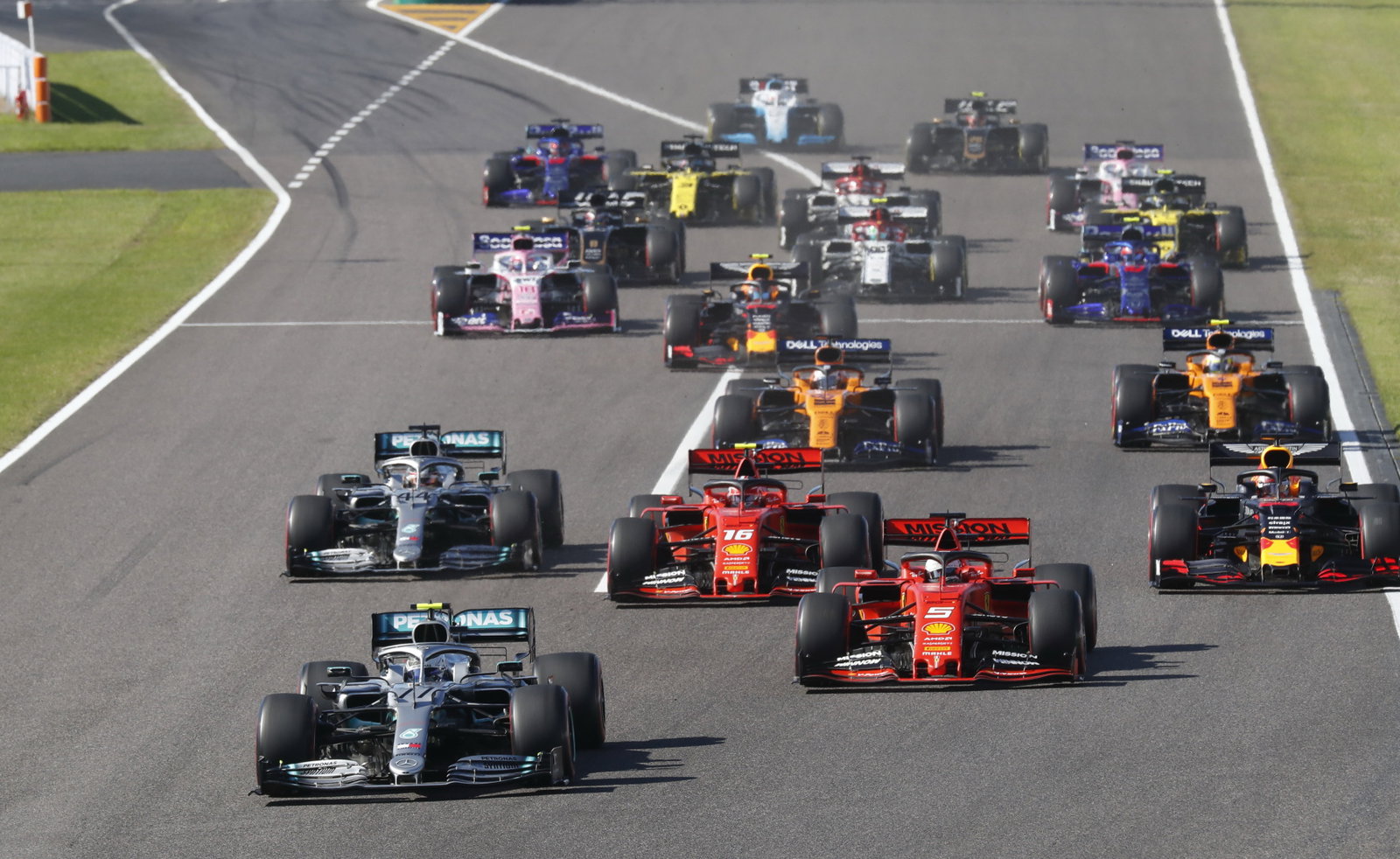 Kevin Magnussen found qualifying crash “quite embarrassing”