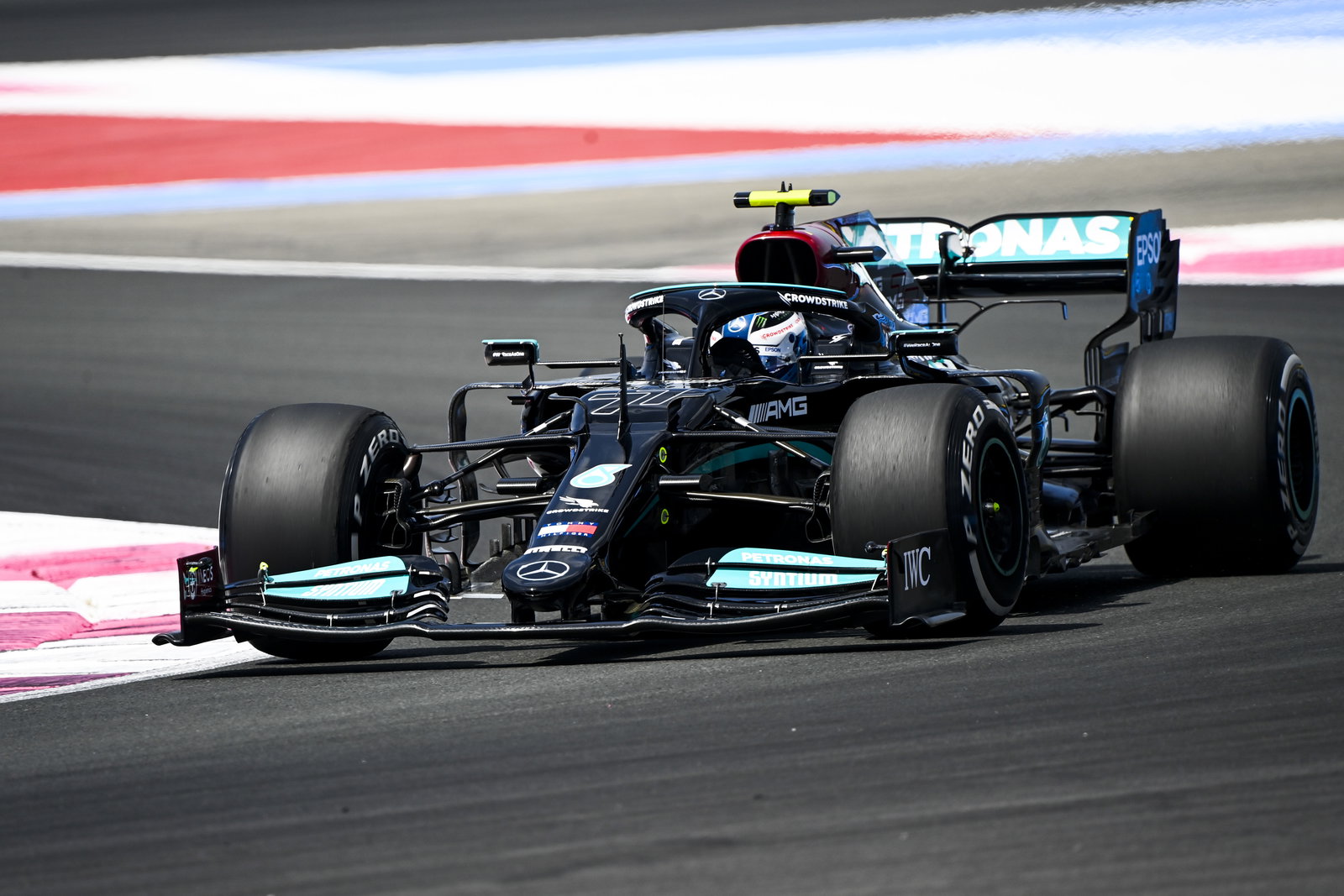 Mercedes may delay decision on second F1 seat for 2022 until winter