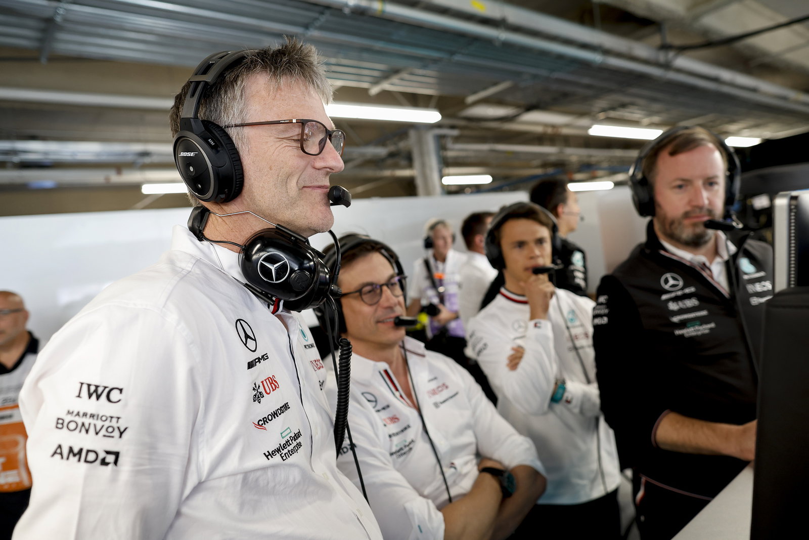Allison Mengorek Kelebihan dan Kelemahan Mercedes W14