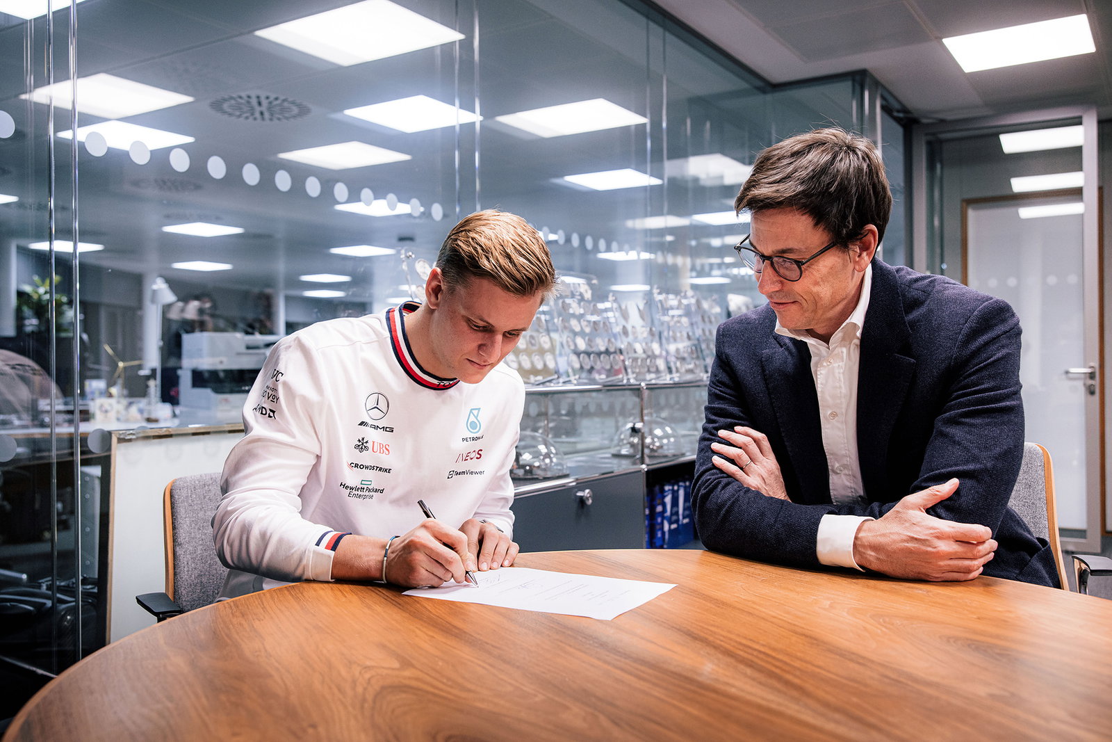 Mick Schumacher confirmed as Mercedes' new F1 reserve driver after Ferrari split