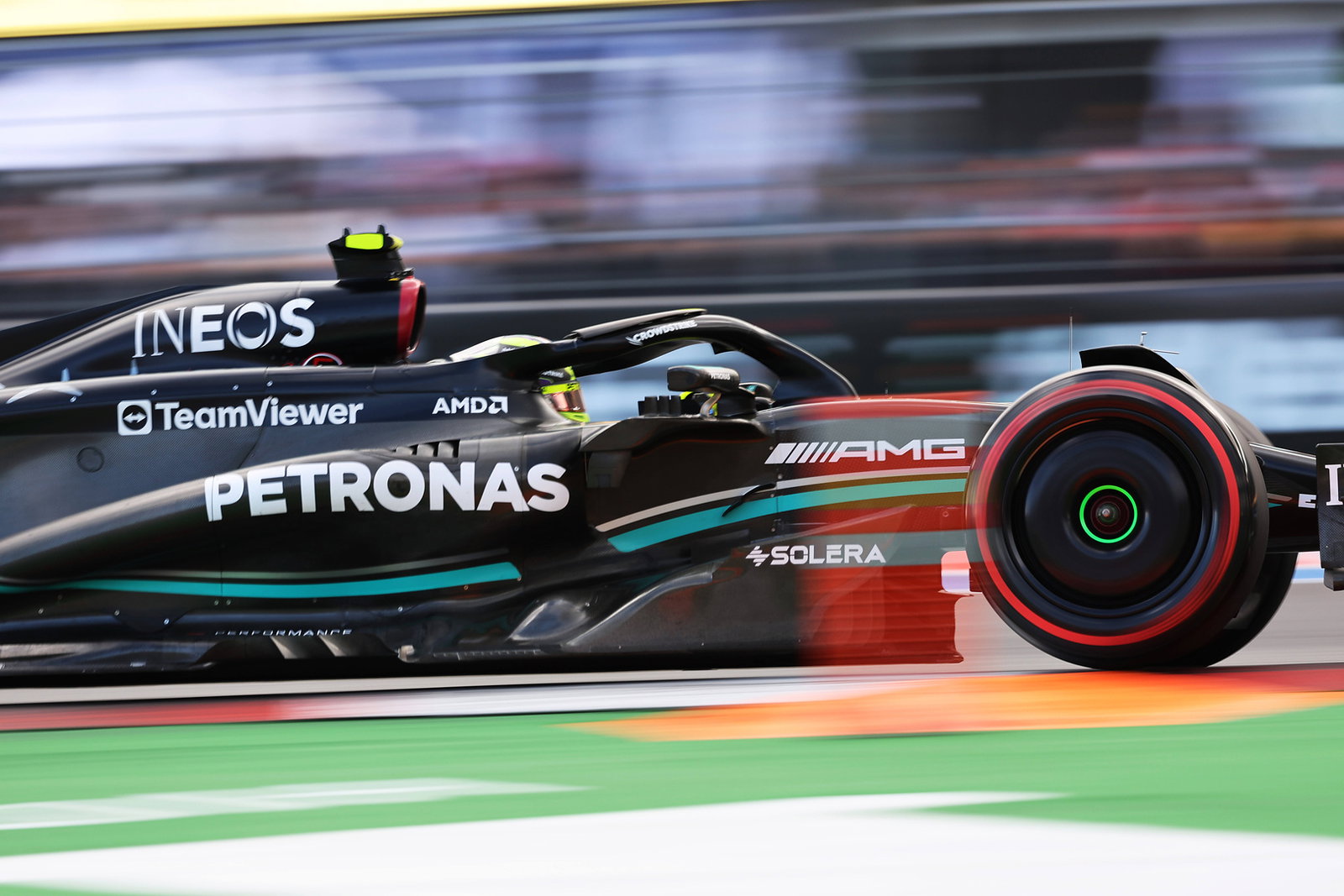 Lewis Hamilton discloses ‘dream’ scenario for Mercedes’ 2024 F1 car