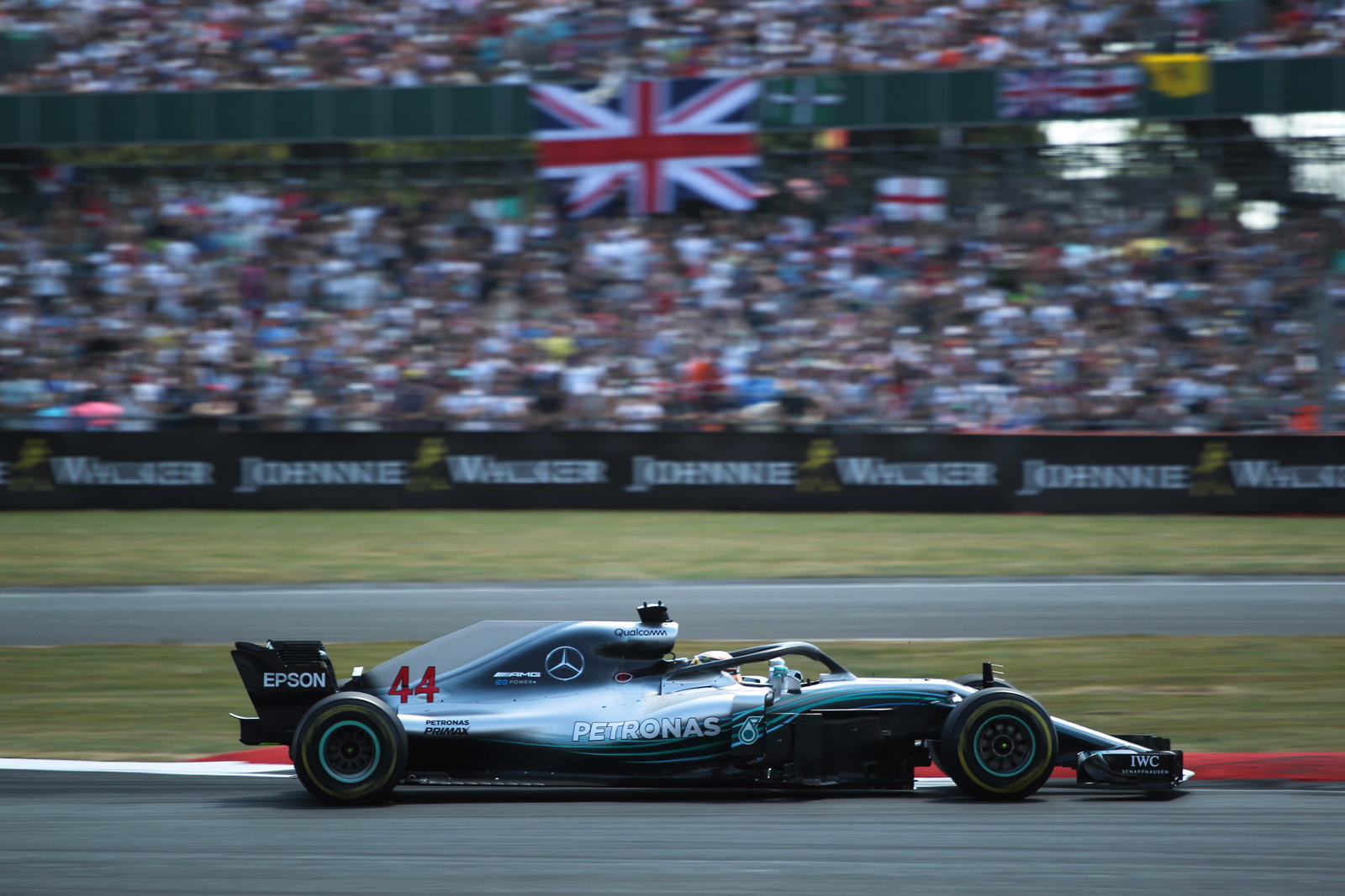 Lewis Hamilton says F1 can’t ‘turn its back’ on Silverstone