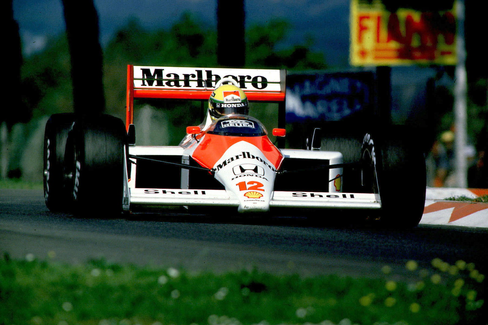 Lewis Hamilton picks his favourite F1 car - and it’s not a Mercedes