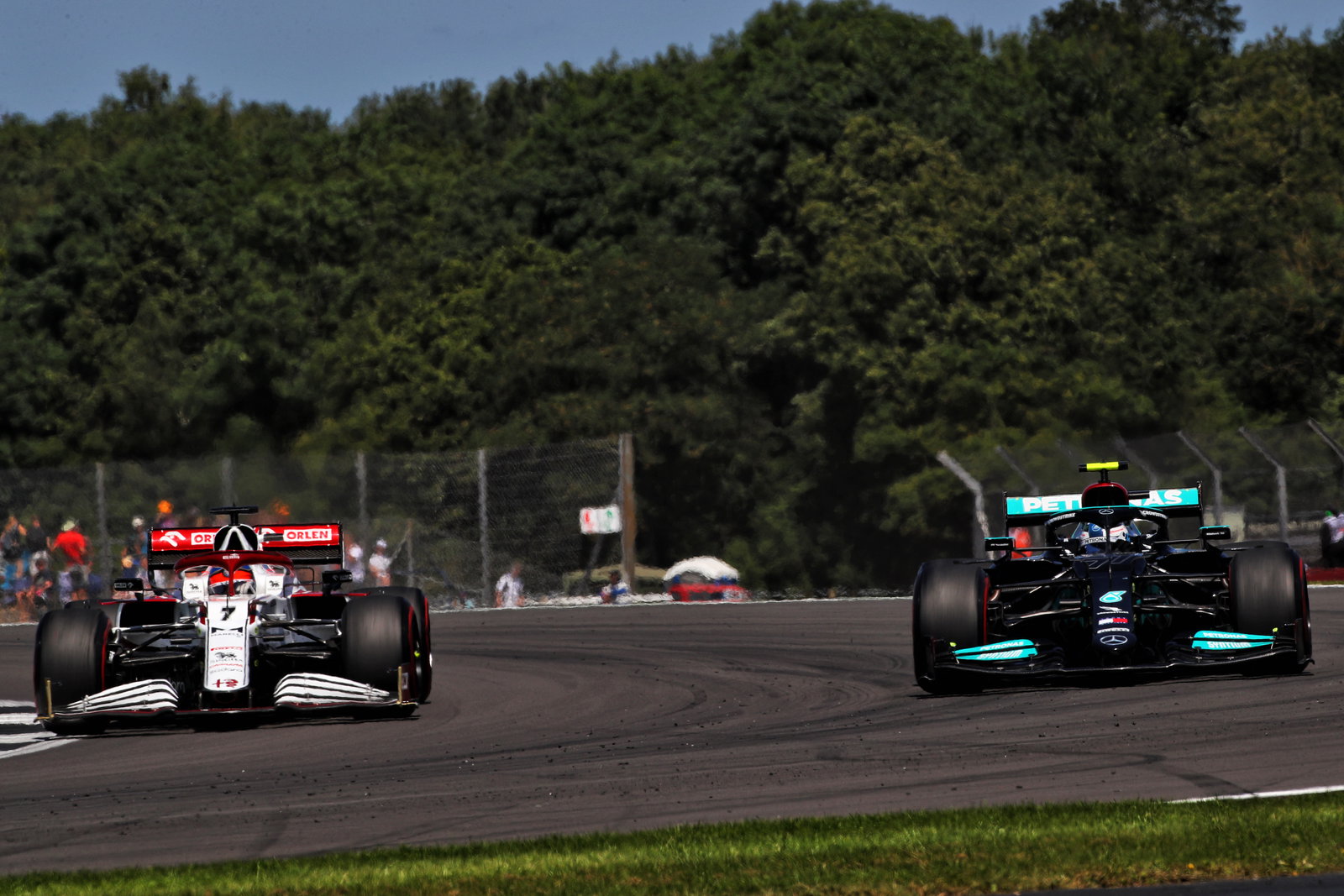 Gabung Alfa Romeo, Bottas Tinggalkan Bayang-Bayang Hamilton