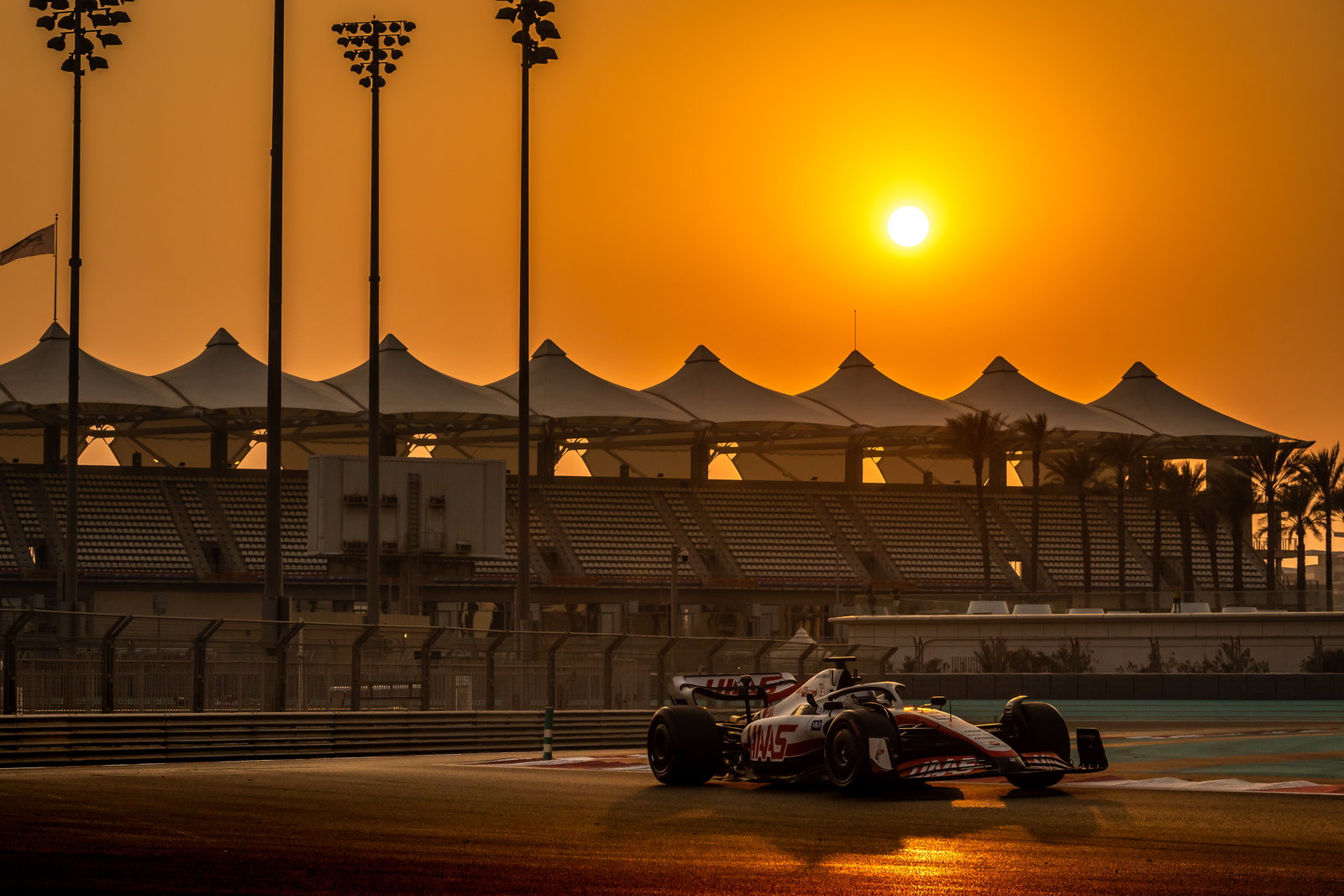 Carlos Sainz leads Ferrari 1-2-3 as five drivers debut for new teams in Abu Dhabi post-season F1 test