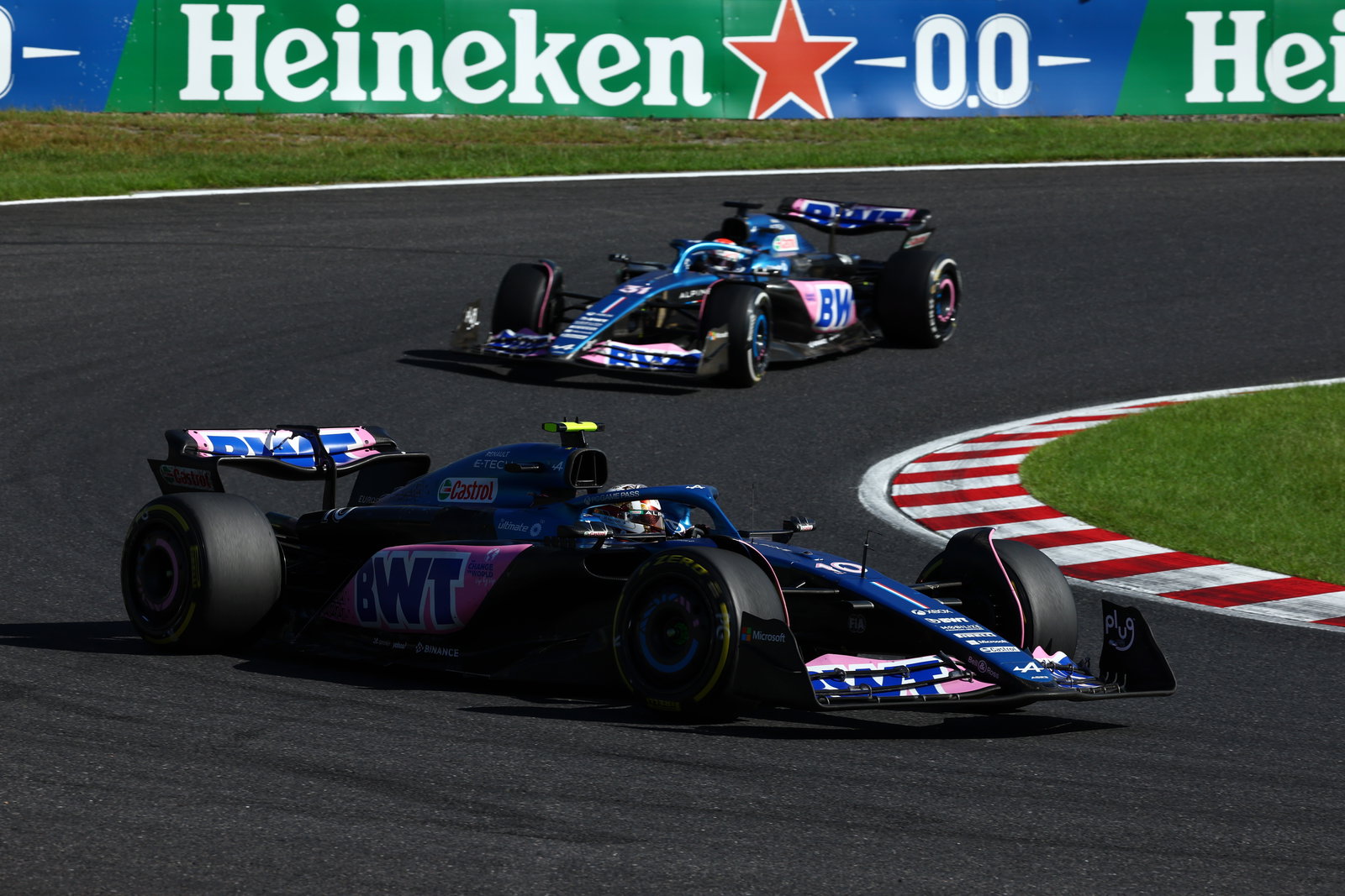 Alpine drama as Pierre Gasly fumes at late team order to swap positions with F1 teammate Esteban Ocon