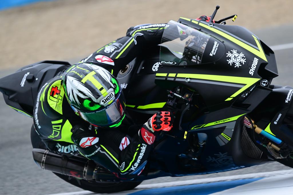 GALLERY: Jonathan Rea on a Yamaha, Andrea Iannone on a Ducati, Axel Bassani at Kawasaki...