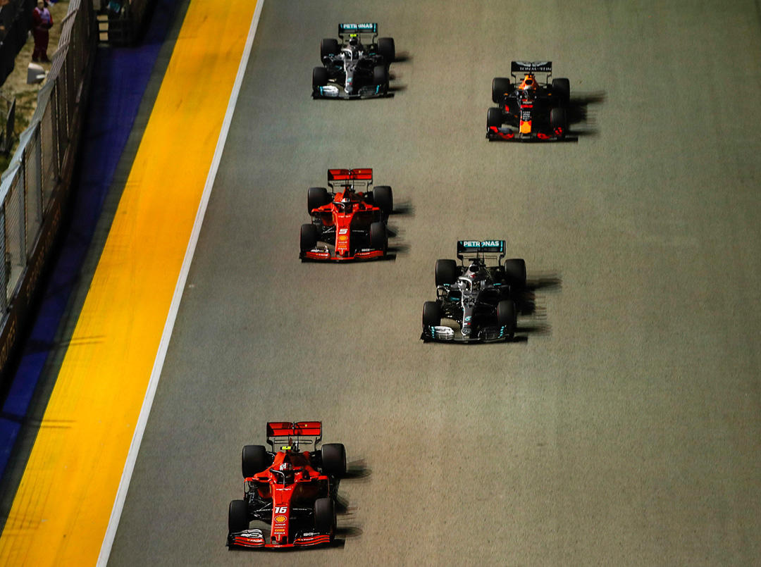 Kedua pembalap Haas itu menjalankan mobil F1 spek Melbourne di GP Rusia