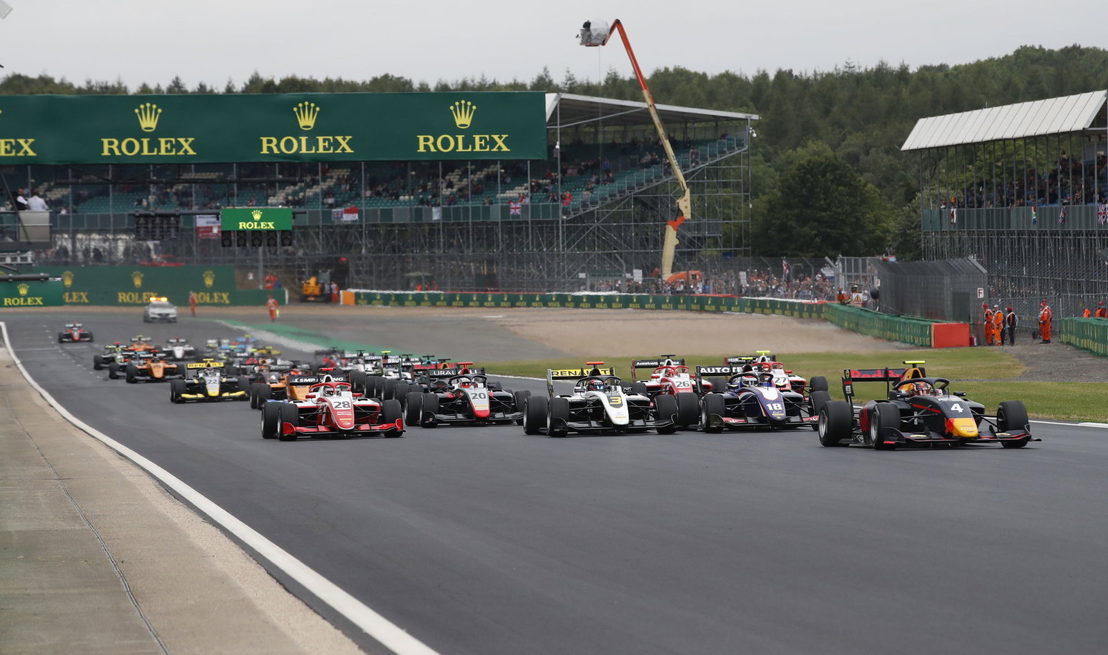 Christian Lundgaard goes lights-to-flag in Hungary for maiden F3 win