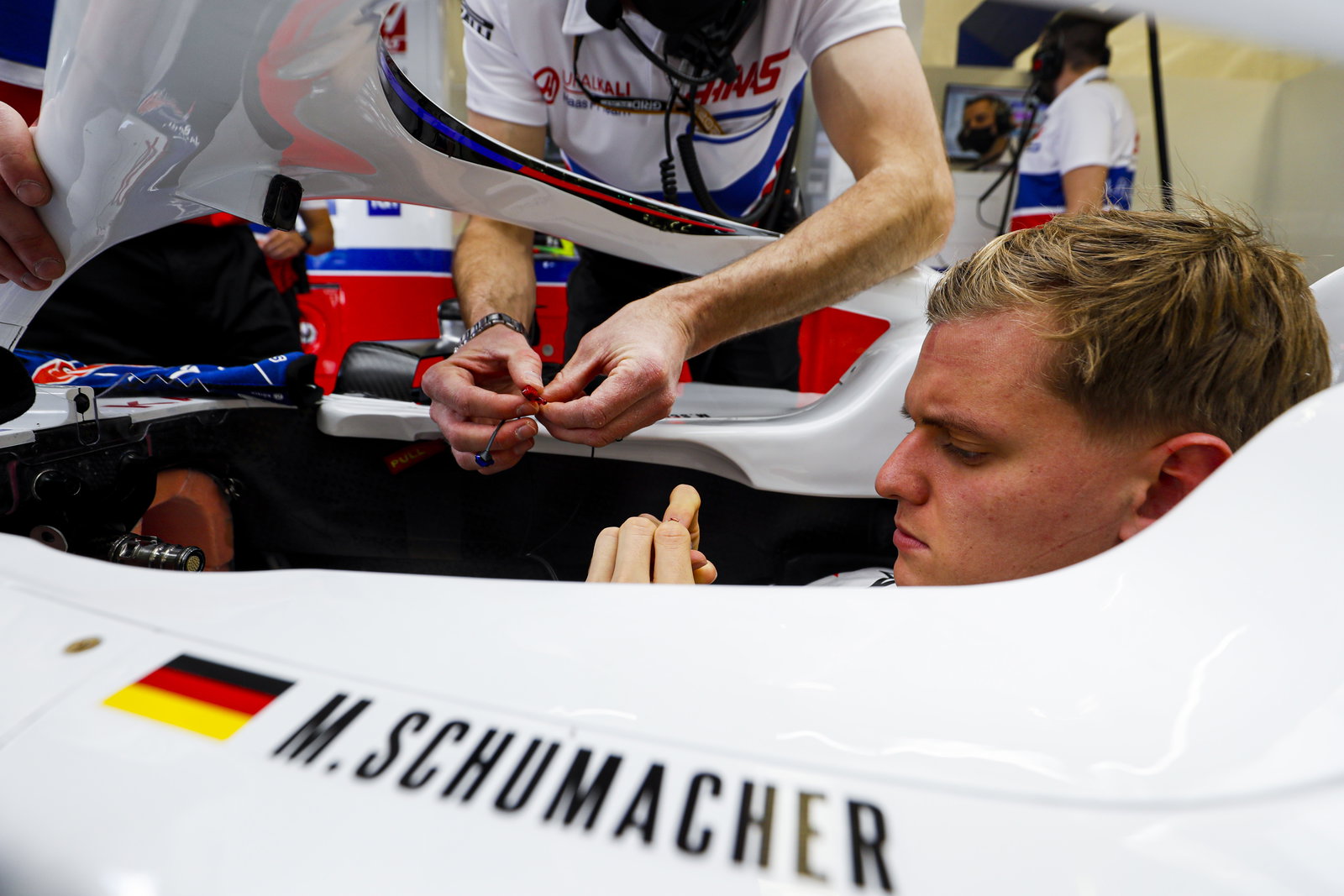 Mercedes found ‘the hair in the soup’ in F1 pre-season test, says Wolff