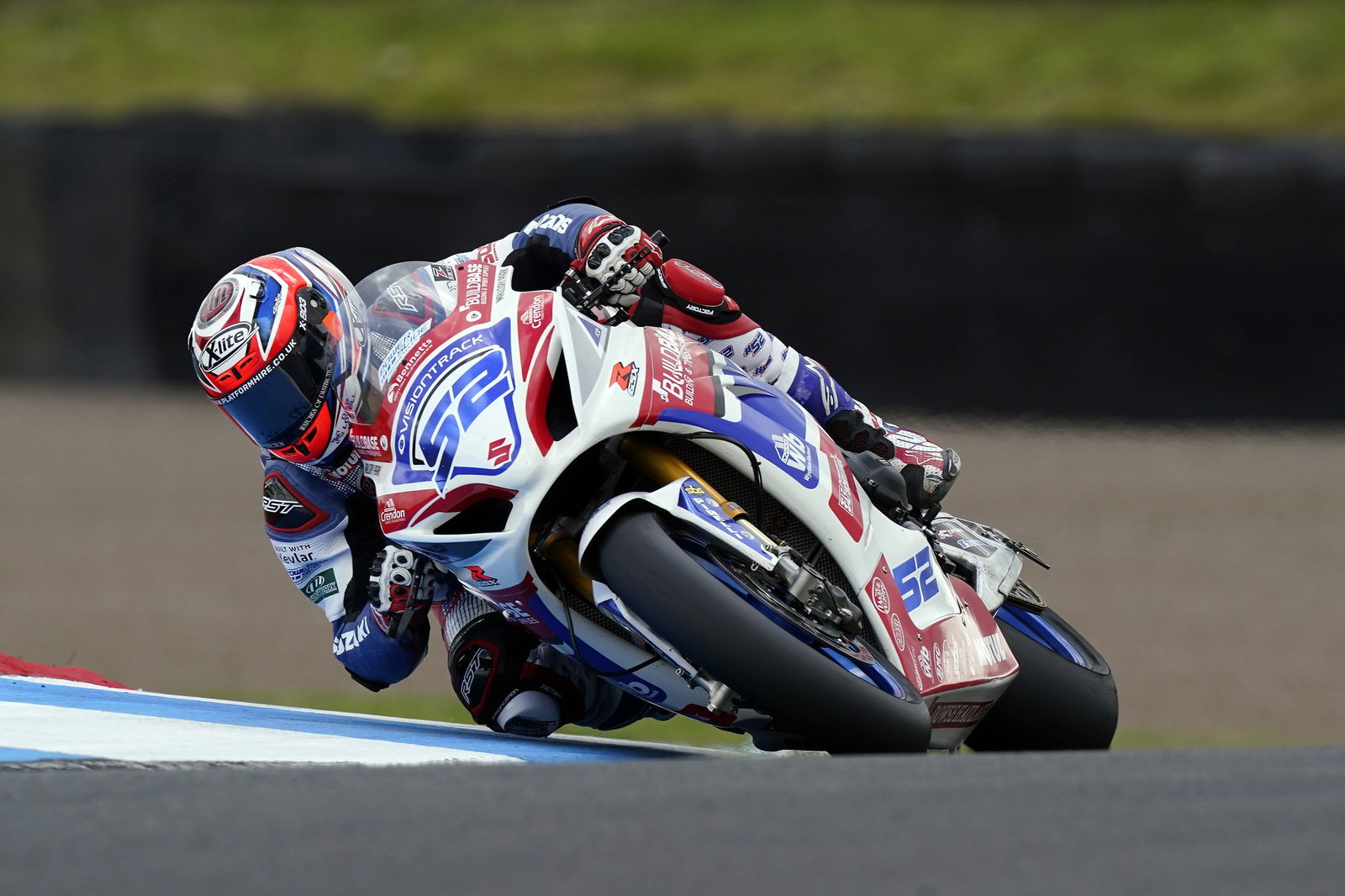 Knockhill BSB: ‘Heat of the battle’ mistake proves costly for O’Halloran