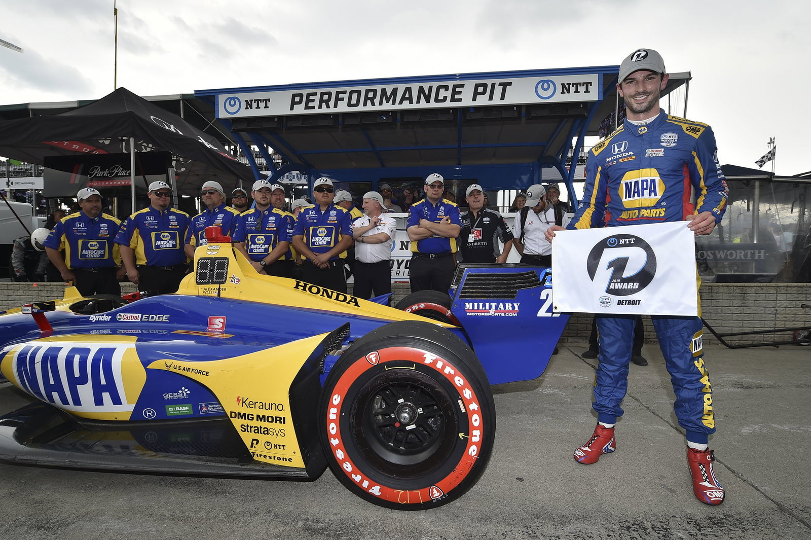 Alexander Rossi bests Scott Dixon for Detroit Race 1 Pole
