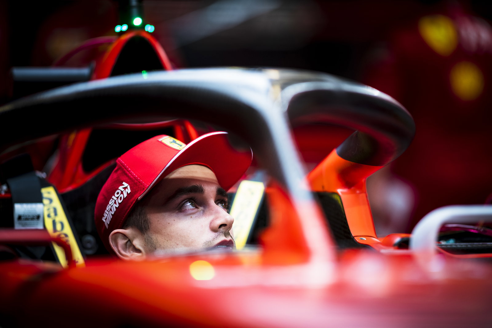 Max Verstappen menginginkan tempat ketiga untuk 
