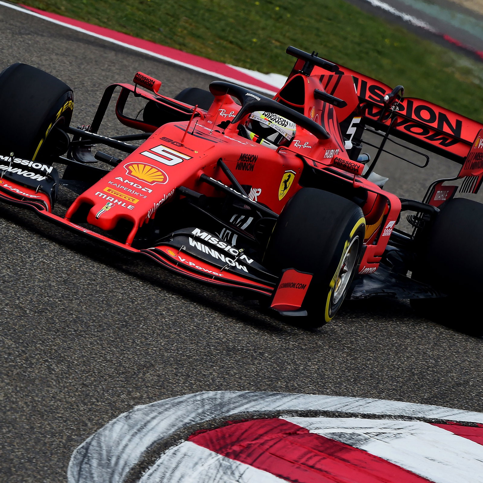 Sauber admits Hinwilkey to saving team