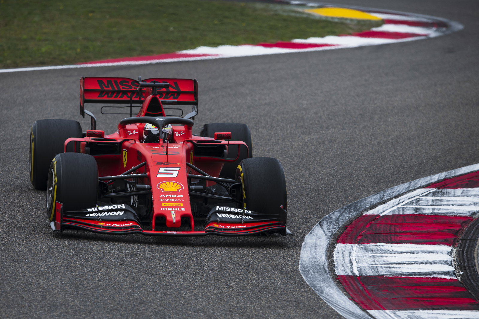 Bottas menyesali 'margin kecil' setelah garis yang dicat menyebabkan roda berputar