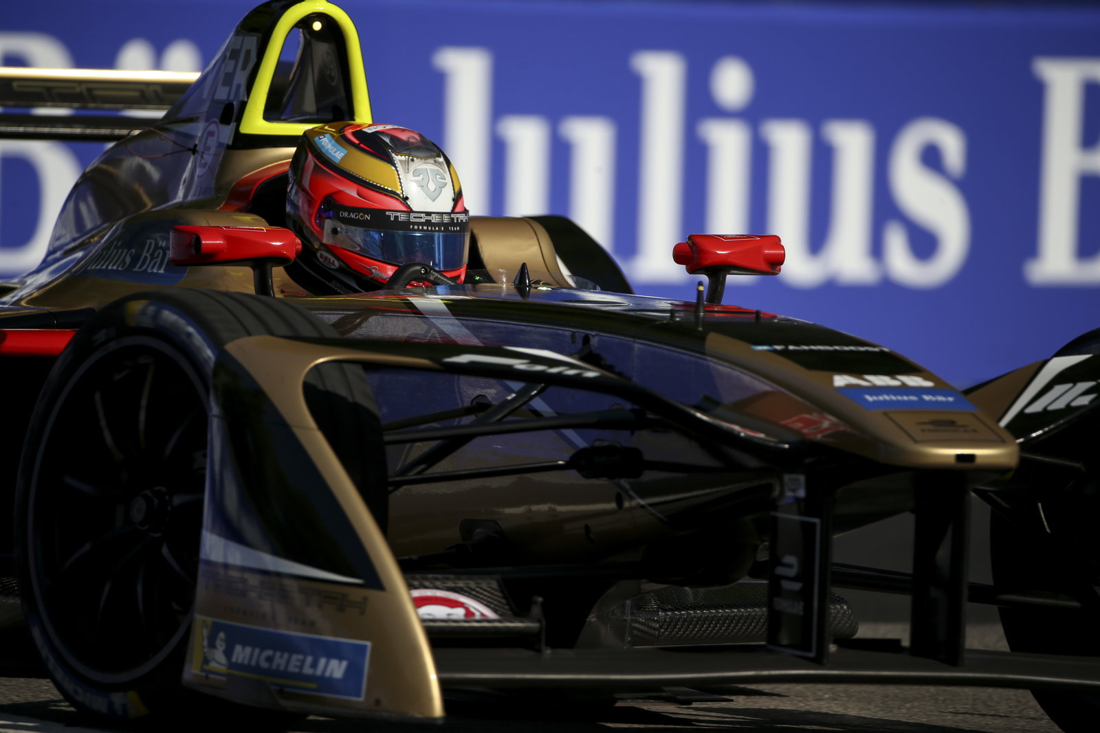 Jean-Eric Vergne 'terdiam' setelah merebut gelar Formula E.