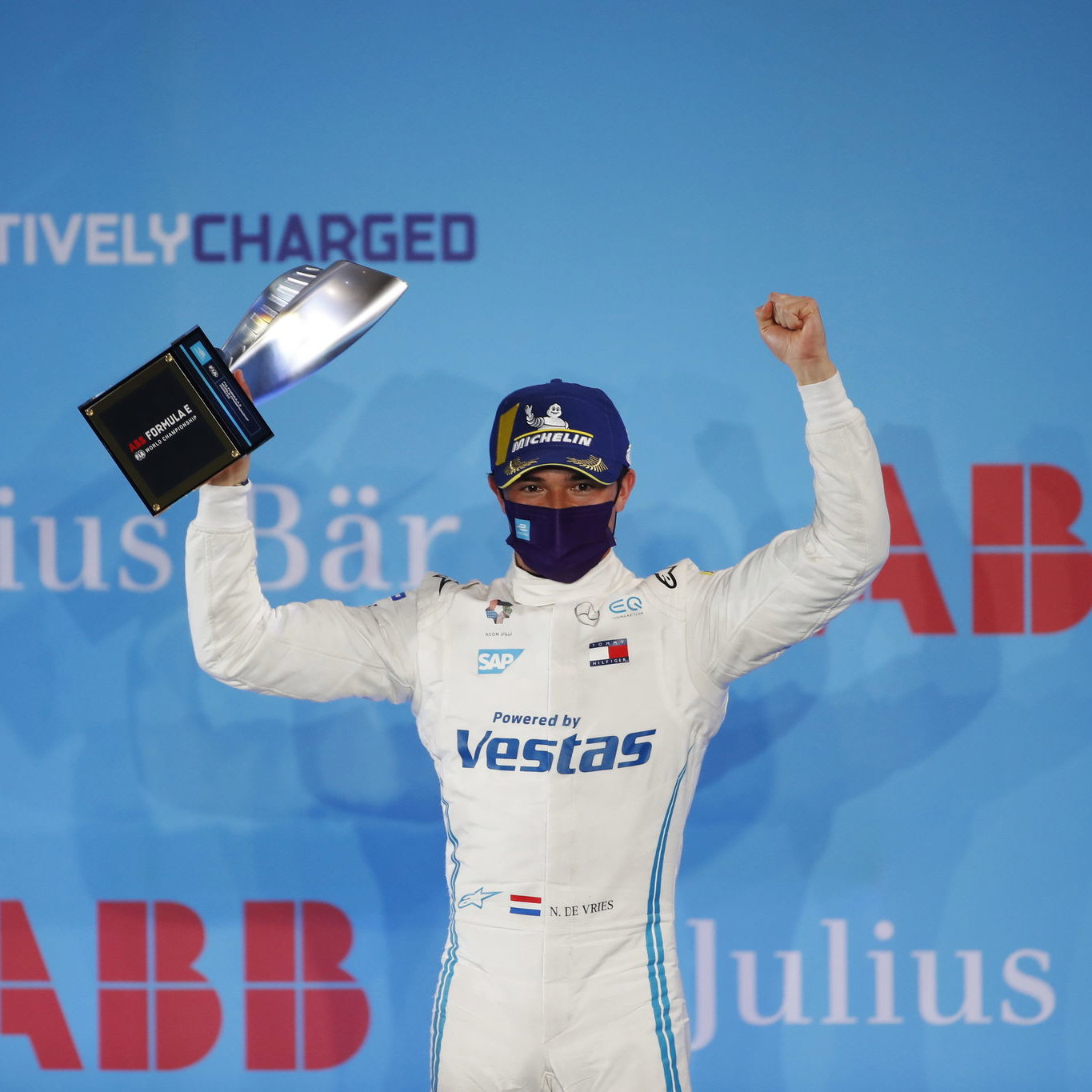 Stoffel Vandoorne confirmed in HWA Formula E seat for Season 5