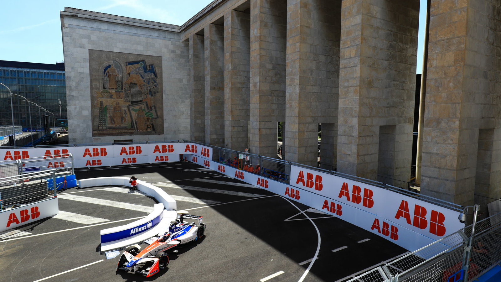 Felix Rosenqvist fastest for Mahindra in Rome Formula E practice
