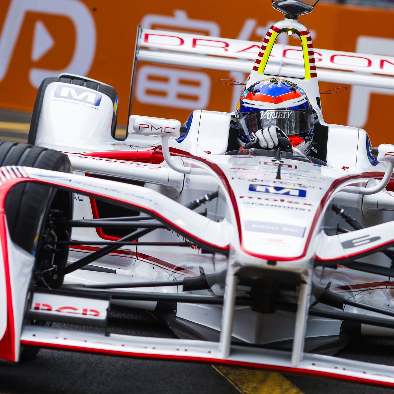 Neel Jani joins Dragon Formula E for season four