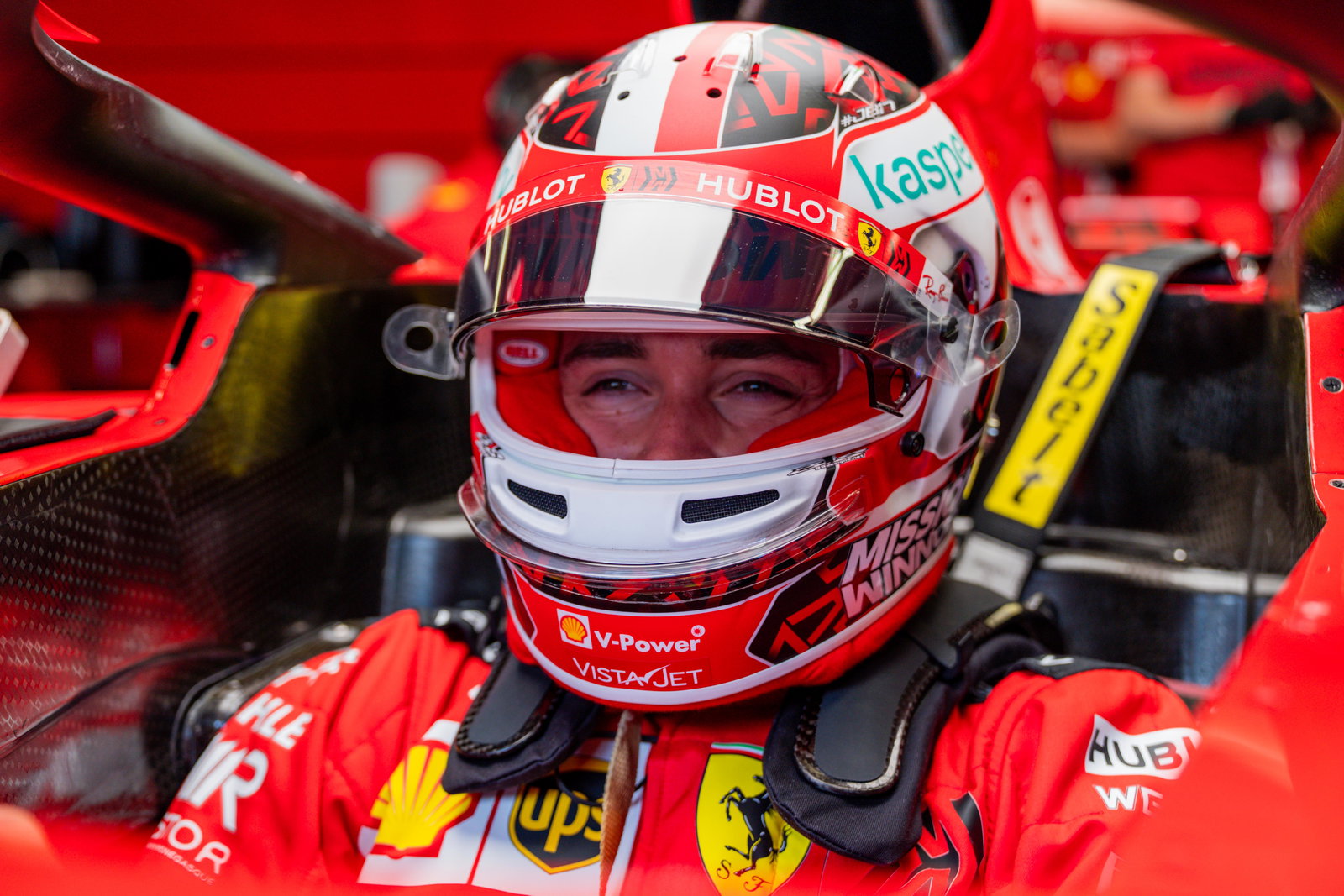 F1 to sell chequered flag squares for charity