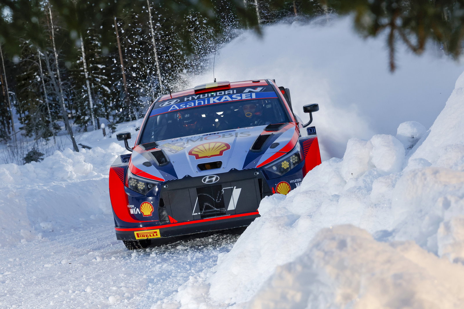 Pendekatan Cerdas Tempatkan Neuville di Puncak Timesheets WRC Swedia