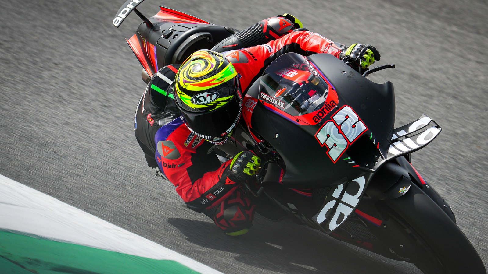 Wing on Lorenzo Savadori's Aprilia (pic: Dorna)