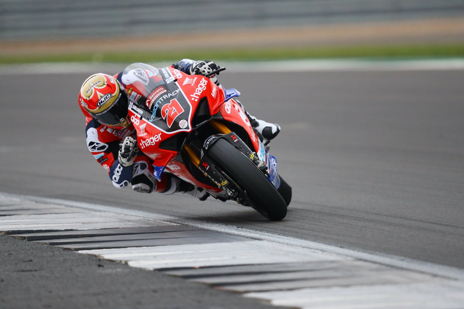 Iddon tops day-two of British Superbike pre-season testing at Snetterton