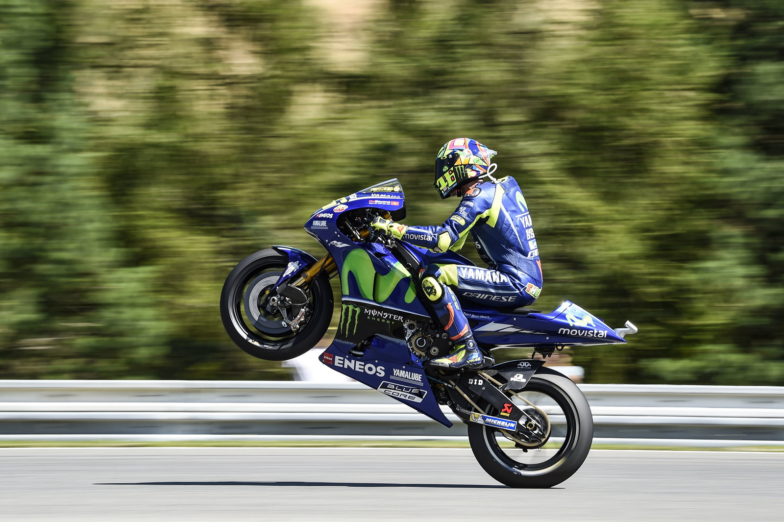 Marquez proposes 'lollipop man' for MotoGP bike swaps