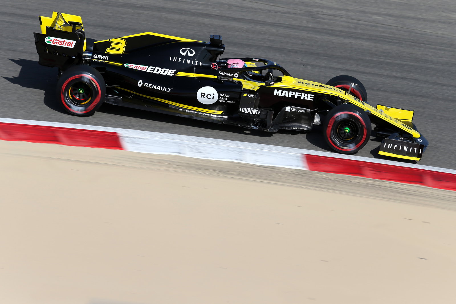 Wolff still against drivers chasing fastest lap bonus point