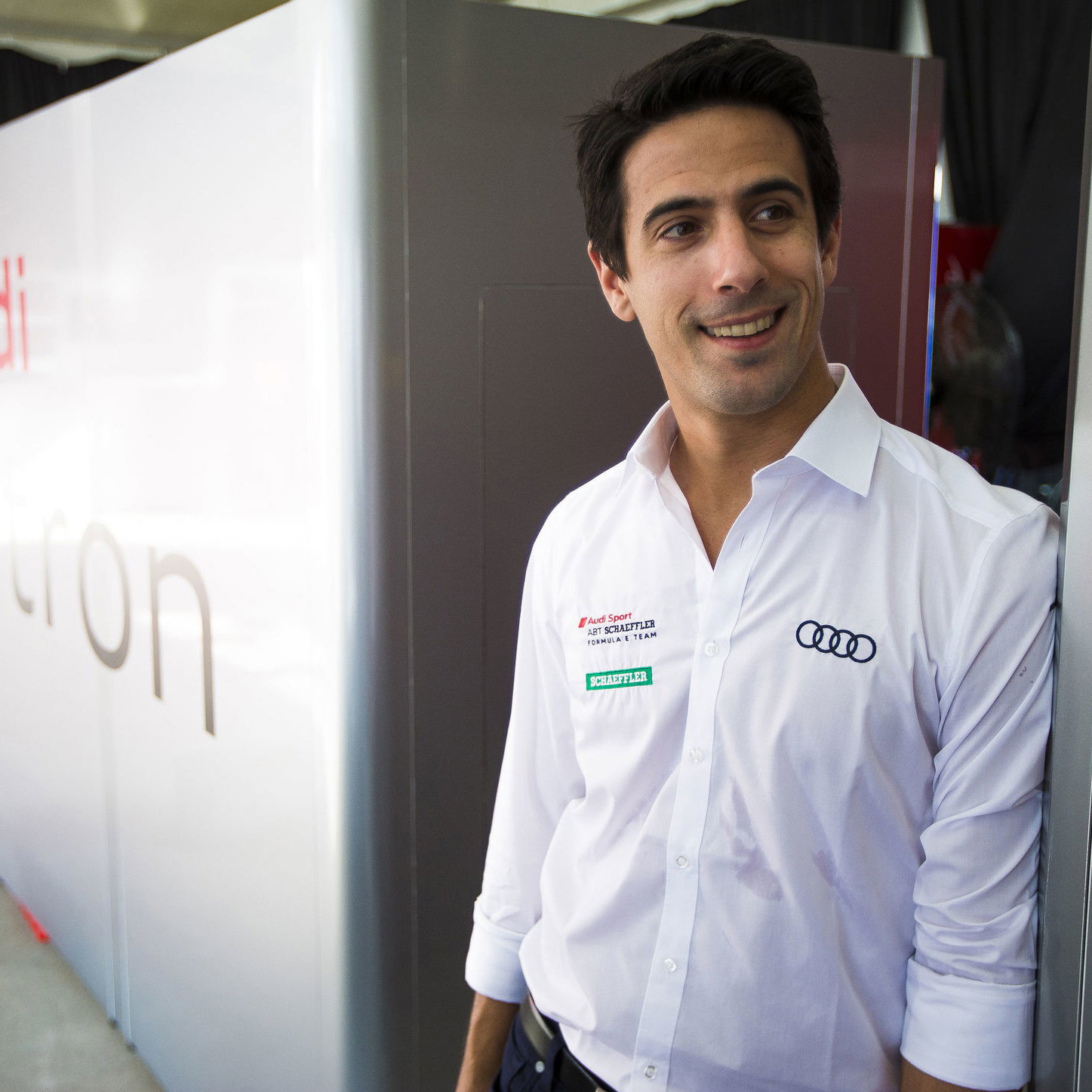 Lynn “100 percent fine” after dramatic crash in second Diriyah Formula E race