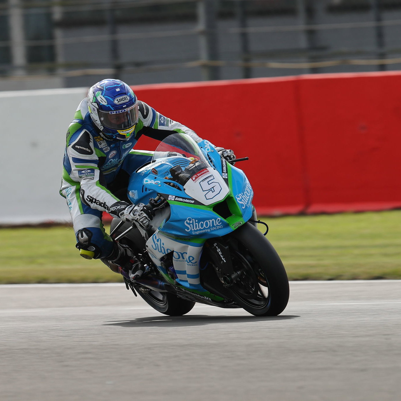 DAO Racing Kawasaki Pamer Livery BSB 2022 untuk Harrison
