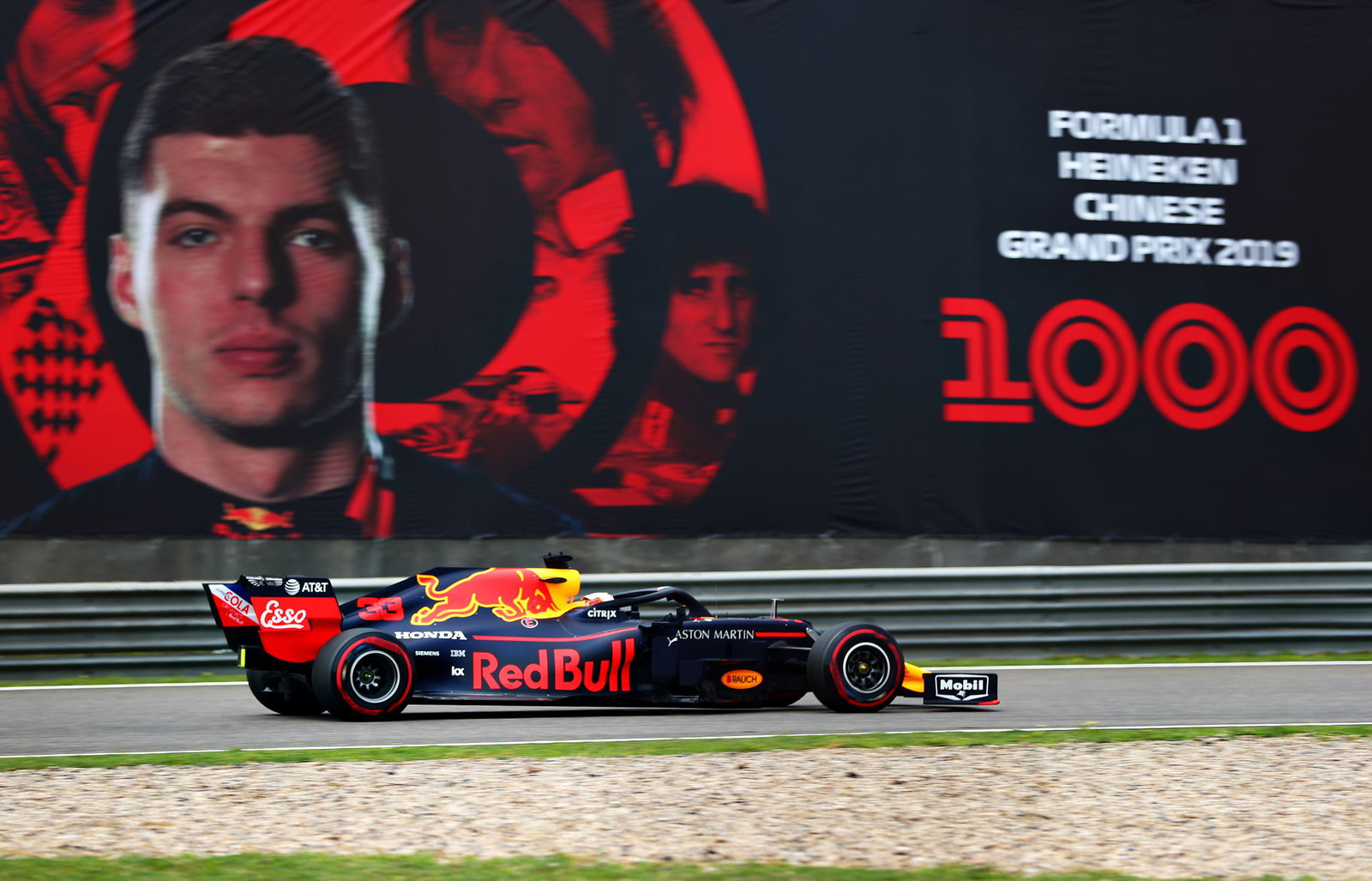 Valtteri Bottas edges Sebastian Vettel to quickest time in China FP2