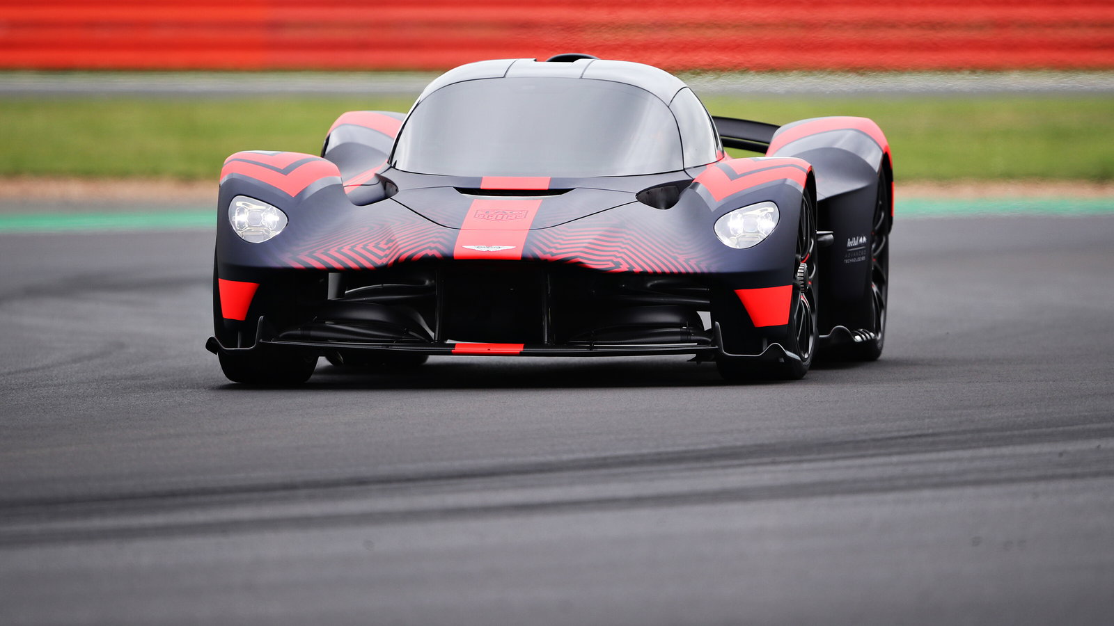 Bos WEC Neveu mengantisipasi kelas Hypercar 'sangat spektakuler'