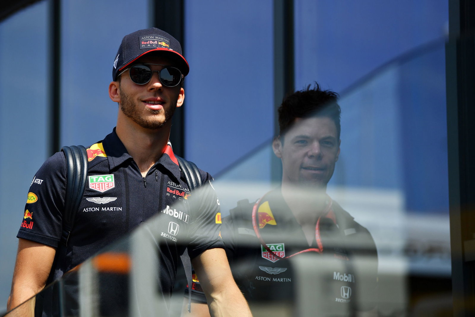 Mercedes mengungkapkan corak mobil F1 putih spesial untuk Grand Prix Jerman