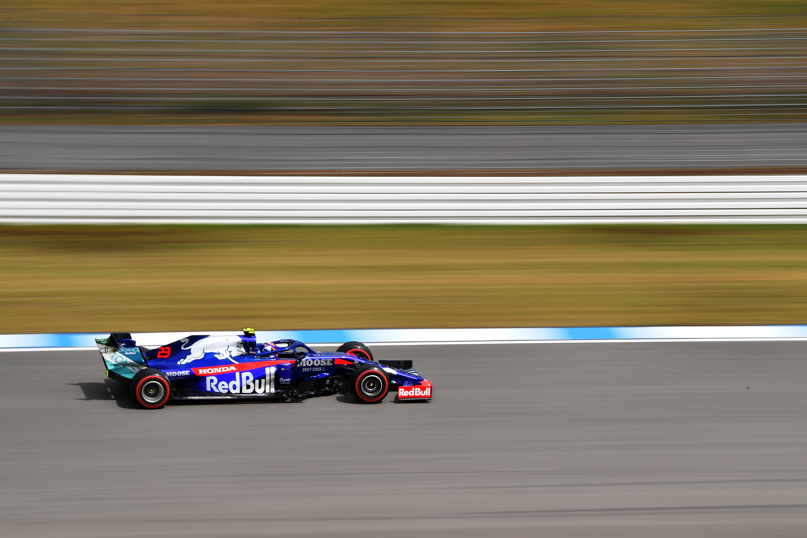 Charles Leclerc tercepat dari Verstappen dalam latihan terakhir GP Jerman