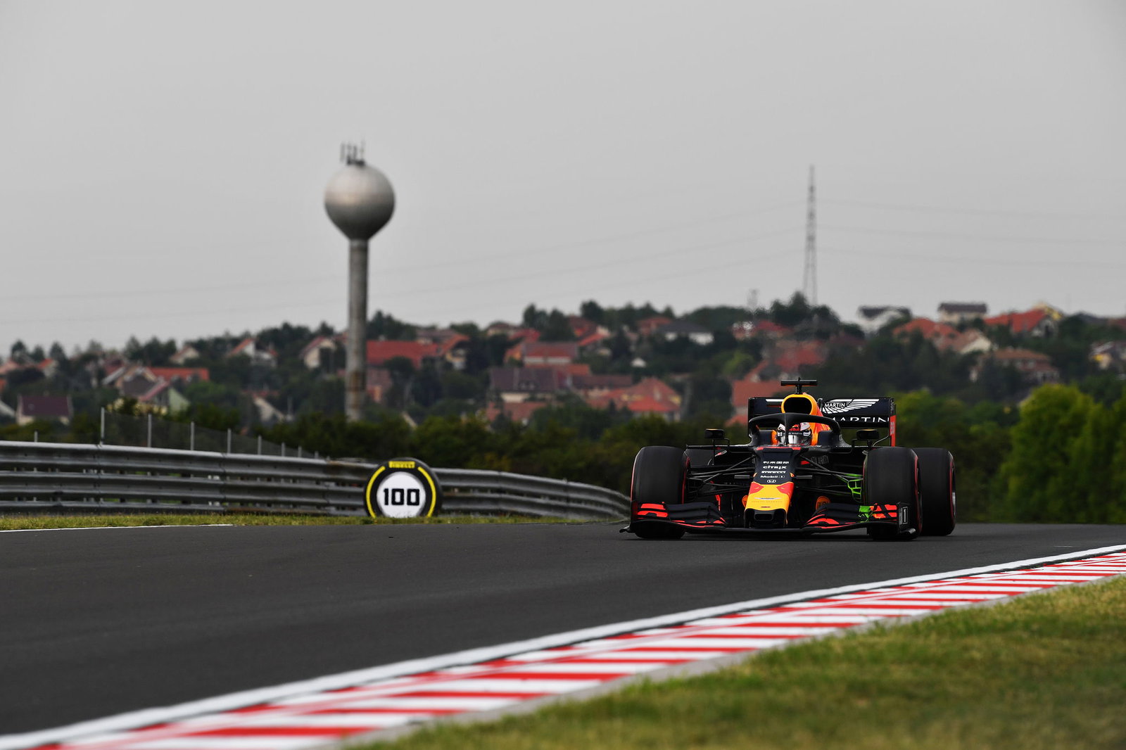 Lewis Hamilton quickest from Verstappen in first Hungary F1 practice