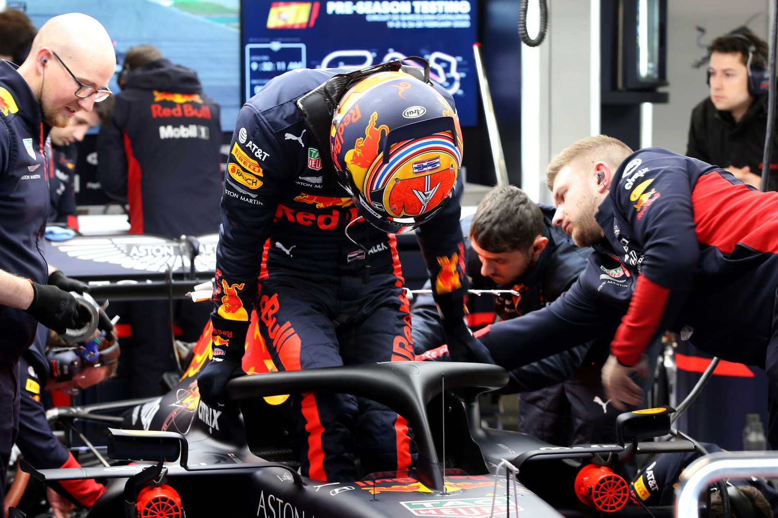 Siapa yang akan mengemudi untuk setiap tim F1 jika seorang pembalap terjangkit COVID-19?