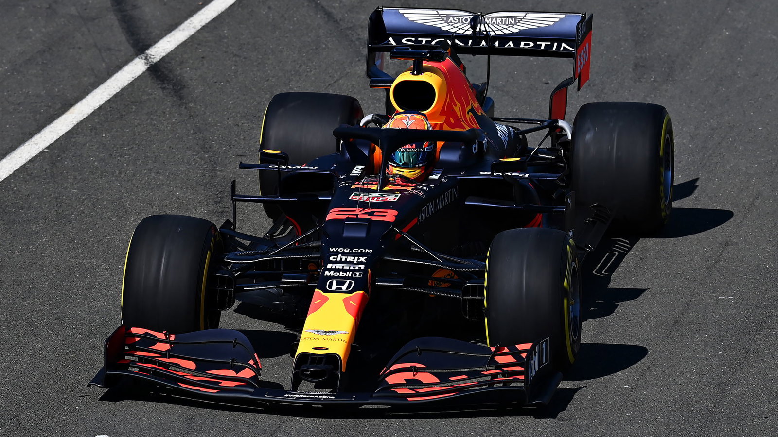 Albon 'kembali ke dalamnya' selama tes F1 Red Bull yang 
