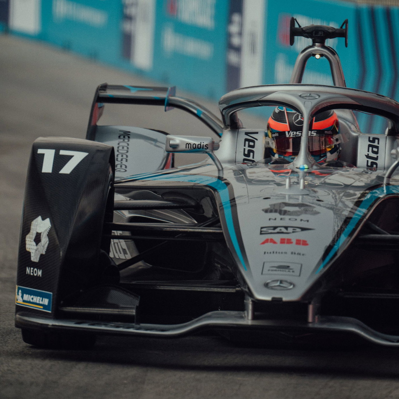 Stoffel Vandoorne confirmed in HWA Formula E seat for Season 5