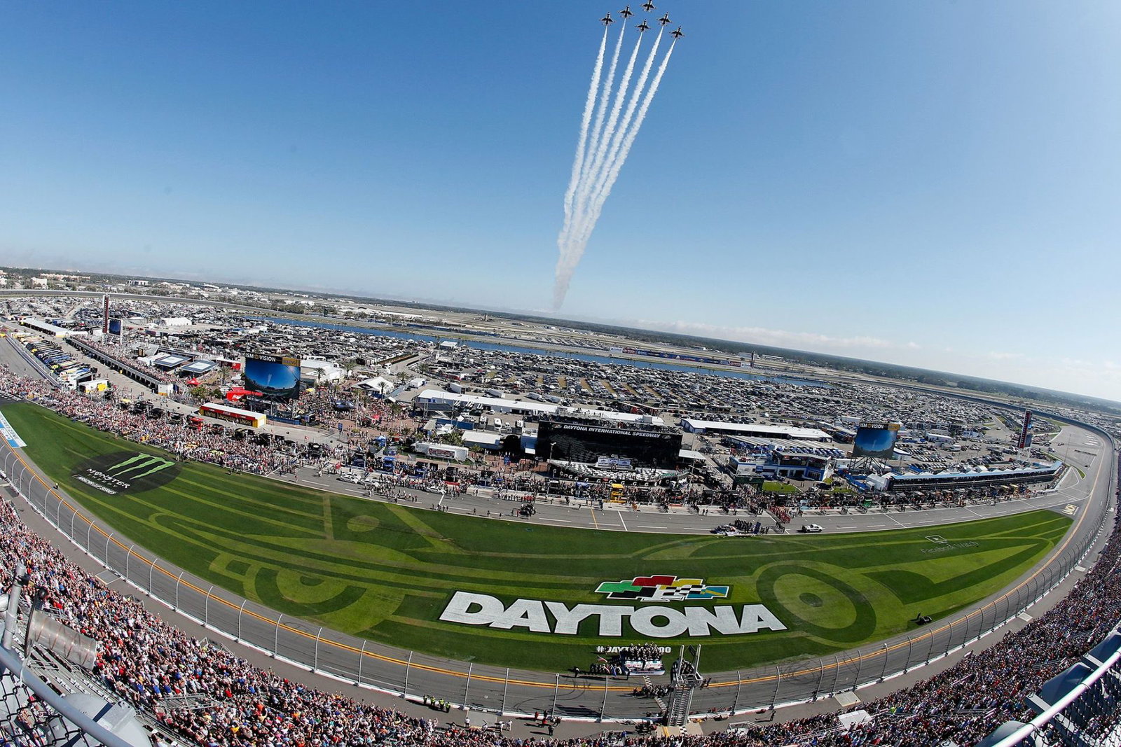 Joey Logano Wins the Busch Light Clash at the Los Angeles Coliseum